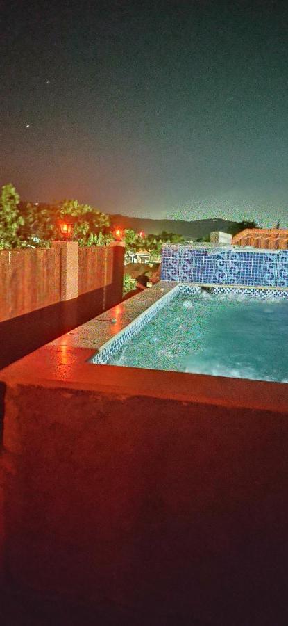 Royal Vybez Vacation Homes Spanish Town Buitenkant foto