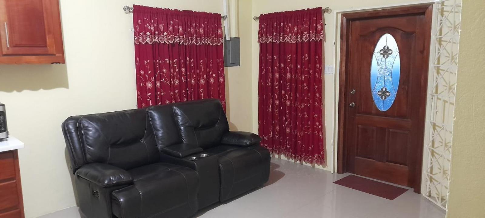 Royal Vybez Vacation Homes Spanish Town Buitenkant foto